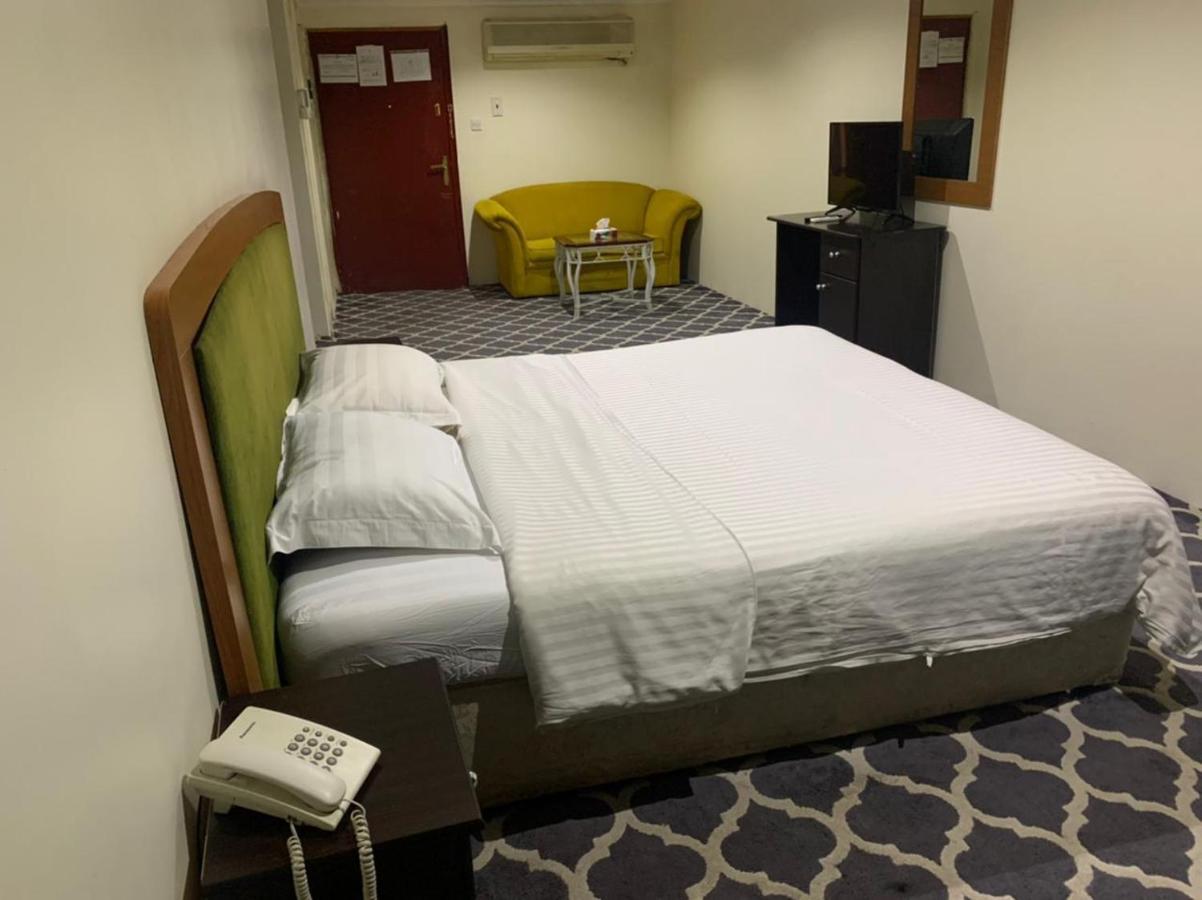 Al Aziziyah Hotel And Suites Chamis Muschait Exterior foto